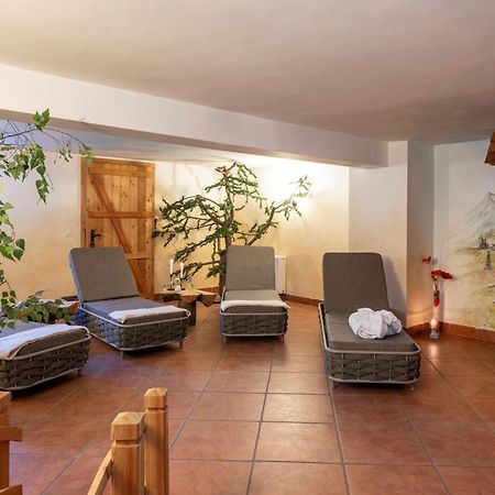 Hotel Haus Lungau Mauterndorf  Exteriör bild