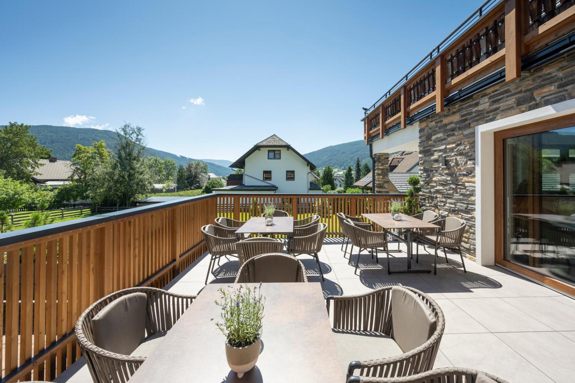 Hotel Haus Lungau Mauterndorf  Exteriör bild