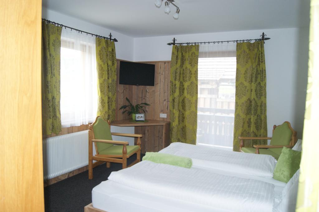 Hotel Haus Lungau Mauterndorf  Exteriör bild