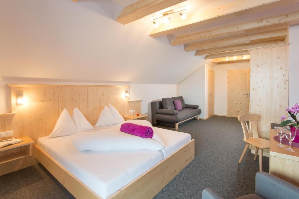 Hotel Haus Lungau Mauterndorf  Rum bild